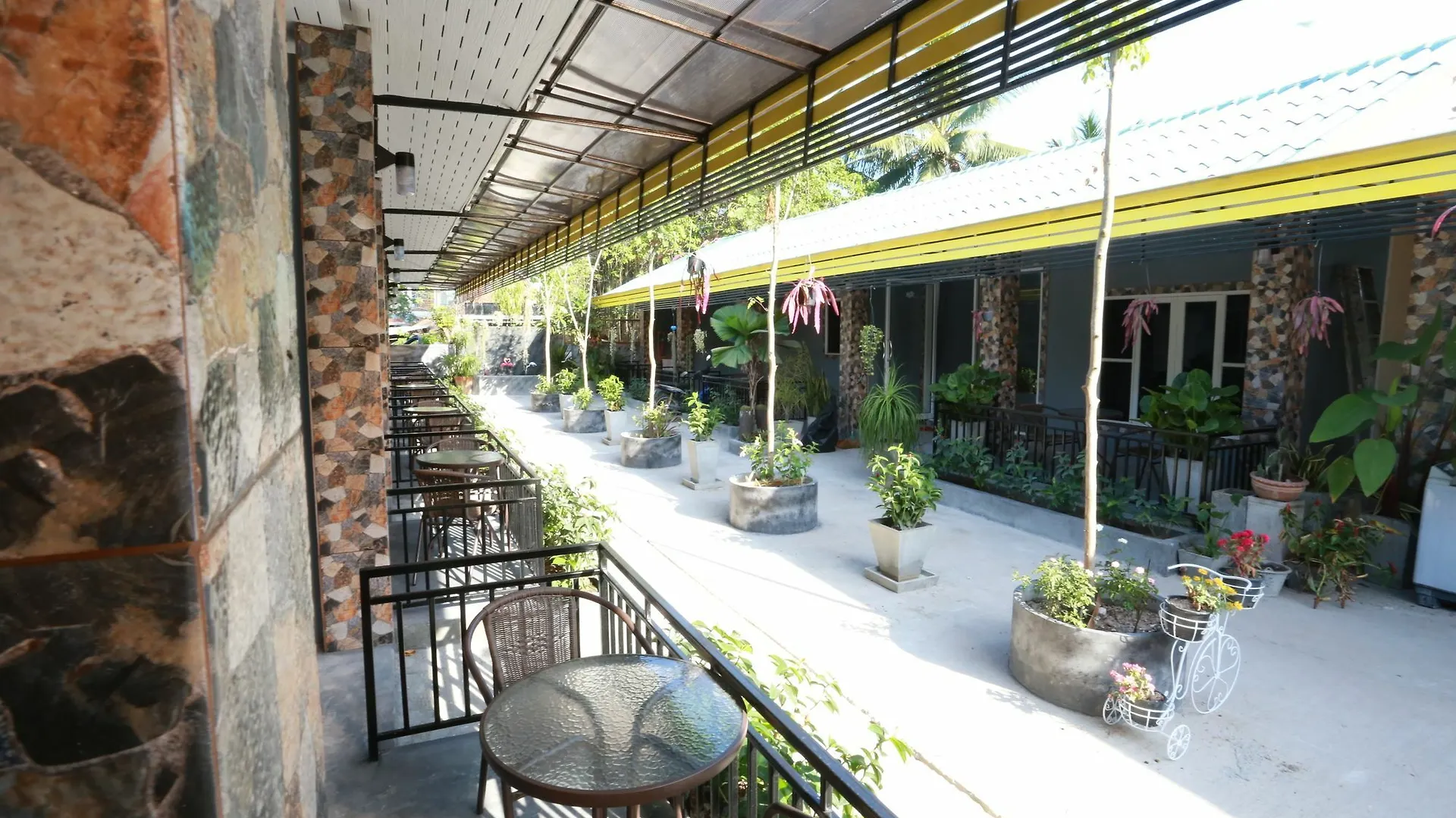 Greenery Resort Тау 3*,